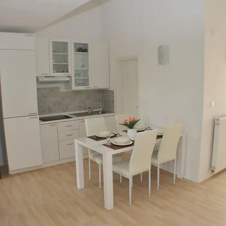 Apartment Gala *